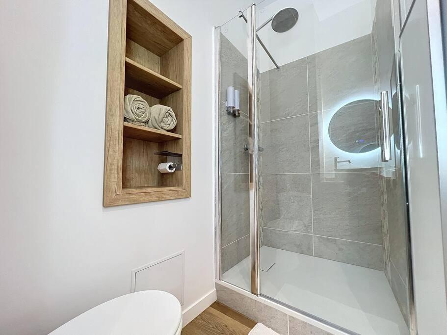 Camilla Apartamento Troyes Exterior foto