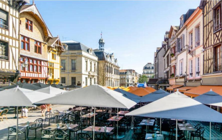 Camilla Apartamento Troyes Exterior foto
